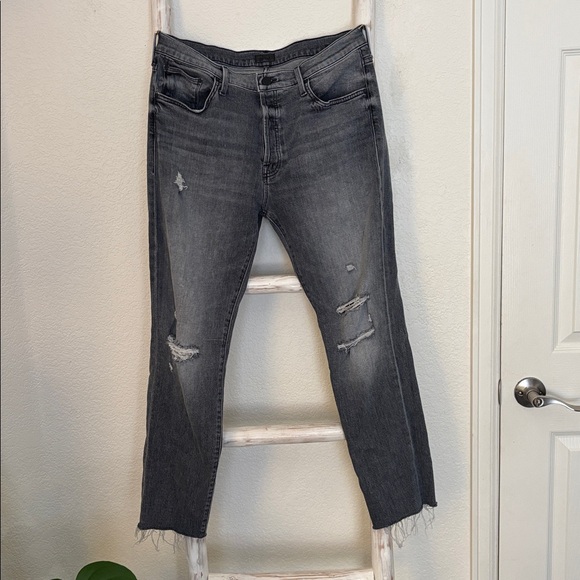 NWOT MOTHER The Scrapper Ankle Fray Charcoal Button-Fly Denim Jean Size 30 - Picture 3 of 16
